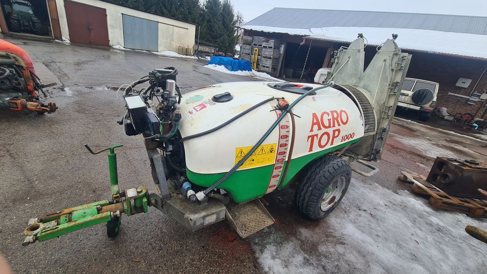 Opryskiwacz sadowniczy 1000l  Włochy komputer Agro Top