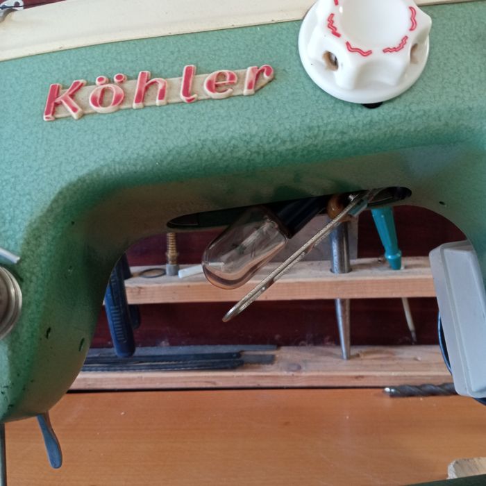 Немецкая швейная машинка Köhler Zick - Zack Automatik