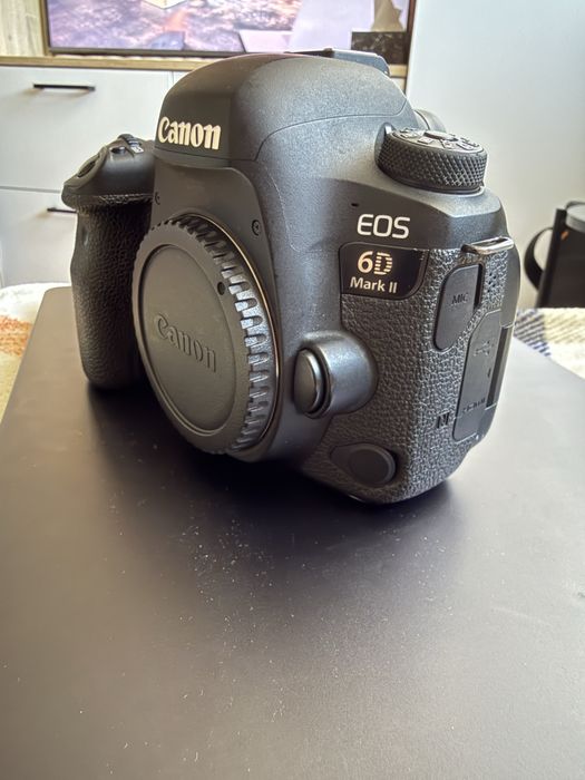 Canon 6D mark II - stan bardzo dobry
