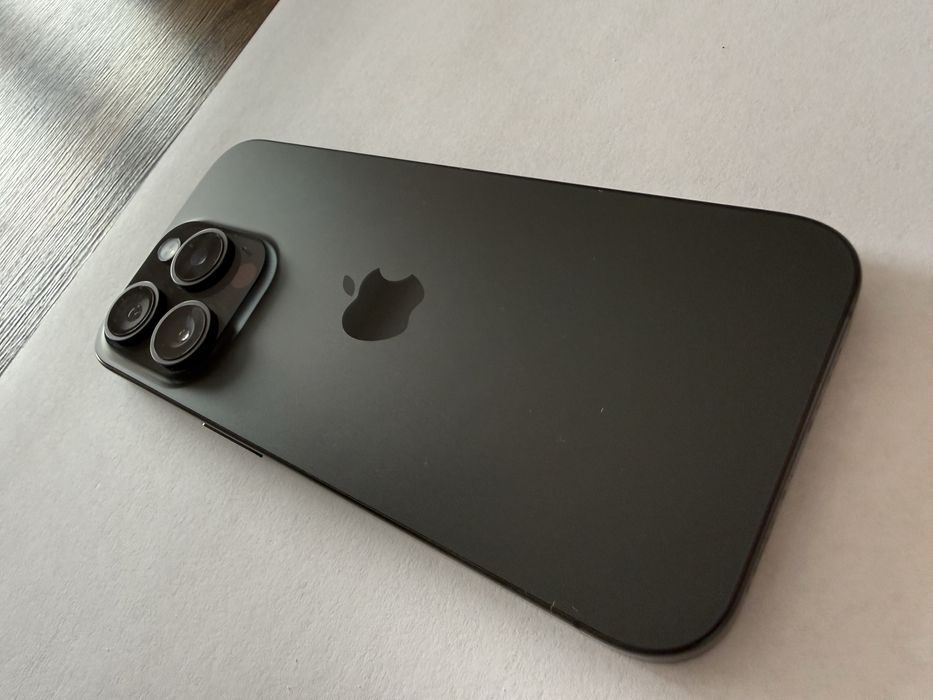 Smartfon APPLE iPhone 15 Pro 5G 128GB 6.1" 120Hz Black Titanium