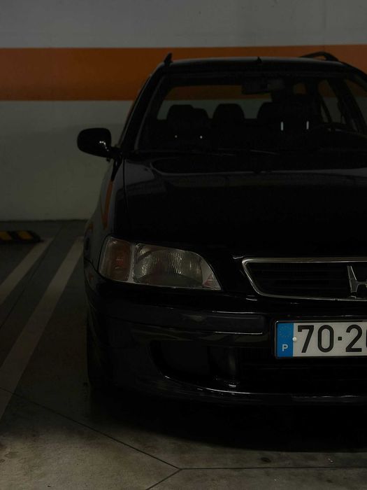 Honda Civic Aerodeck 1.6i SR Gasolina/GPL