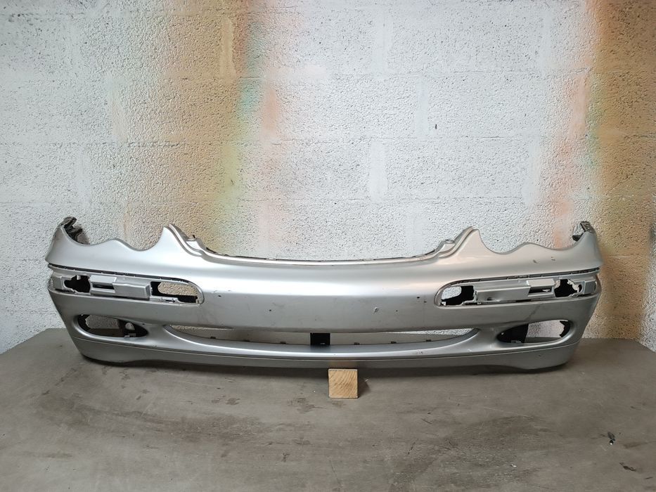 Vendo parachoque de frente Mercedes Benz Classe W203 ano 1998/2004