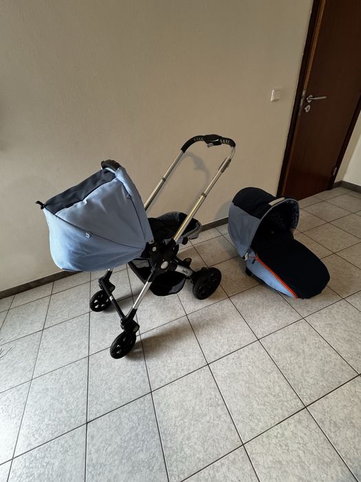 Vendo carrinho de bebe em muito bom estado.
