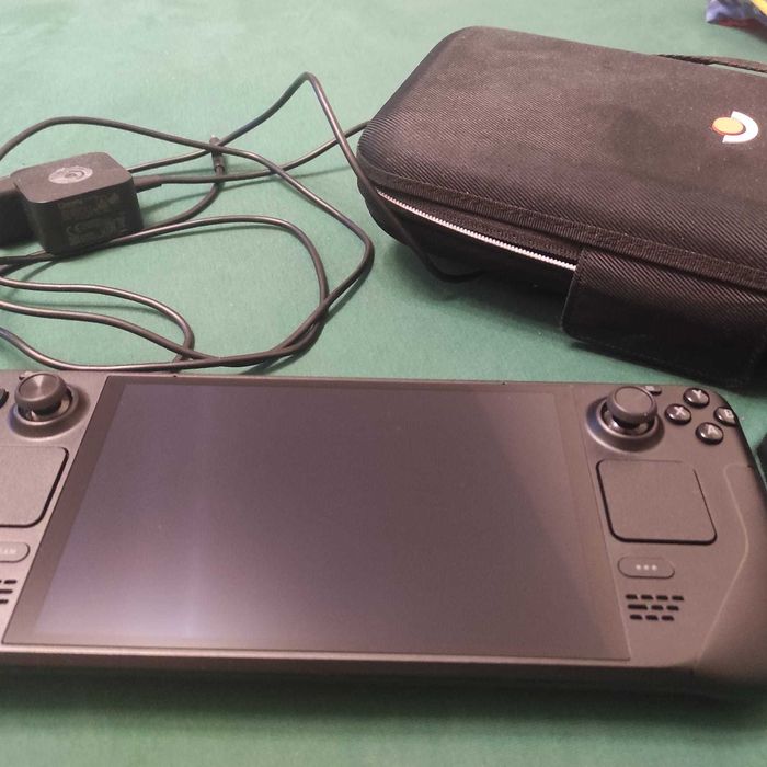 SteamDeck　OLED　1TB Valve Steam Deck - 1tb Console - OLED (UK) (PC) : Amazon.pl: Gry wideo