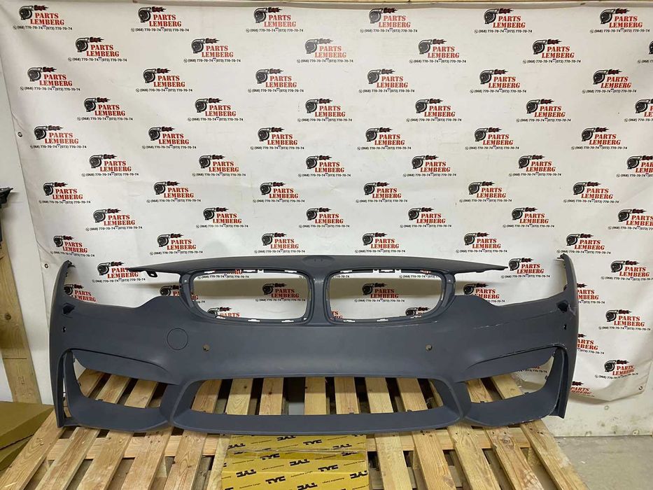 Бампер Bmw f30 f31 M Look млук бмв ф30  в зборі.голий