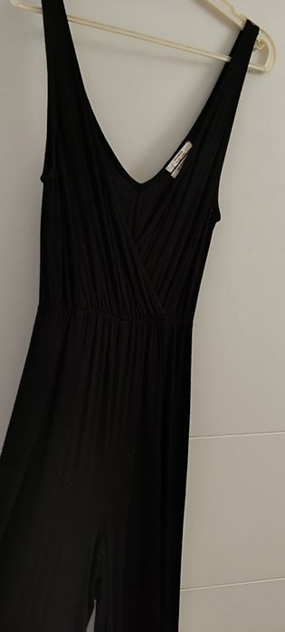 Macacão preto tamanho S Pull e Bear. Usado