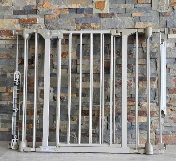 Barreira de Segurança para Crianças com Porta – 2,3 Metros