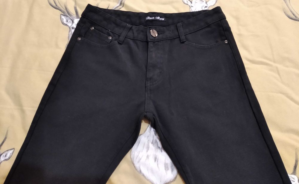 Утеплені, чорні, стрейчові легінси/джинси фірми Rose Mary, р.44-S
