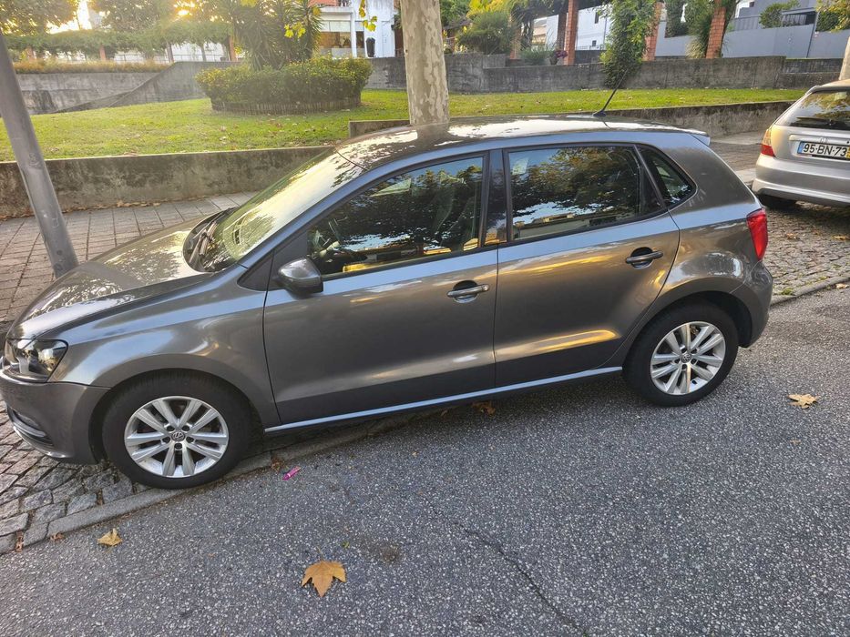 VW Polo 1.0 gasolina
