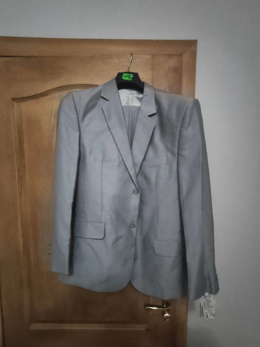 Костюм чоловічий