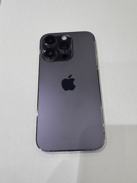 Iphone 14 pro 128gb bat:100%  2749,-