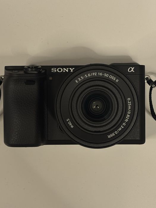 Sony a6400 + 16-50 OSS II