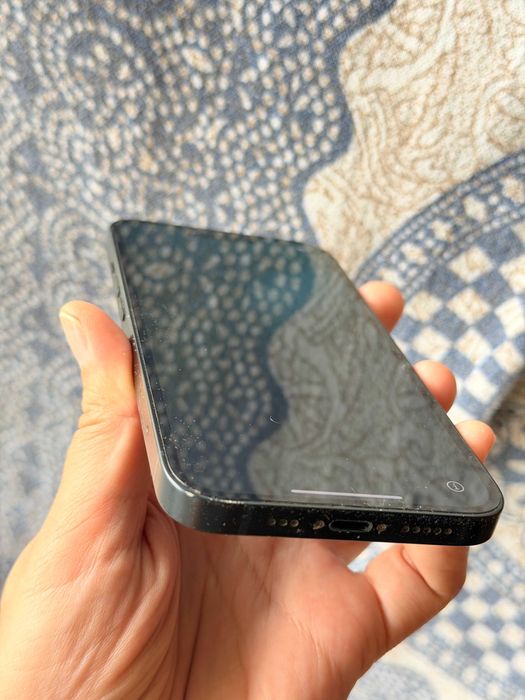 Iphone 13 256gb Stan Bardzo Dobry kondycja baterii 71%