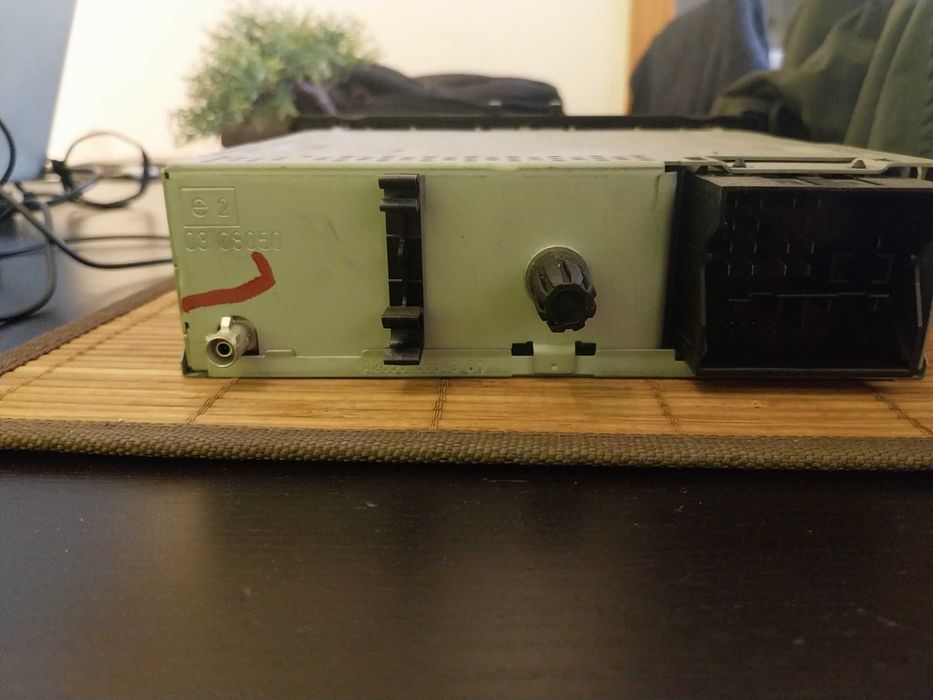 Radio em muito bom estado.