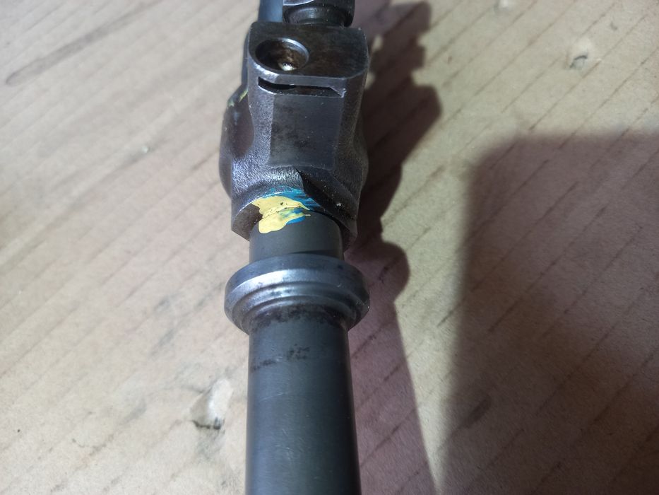 Продам форсунку Пежо партнер 2.0