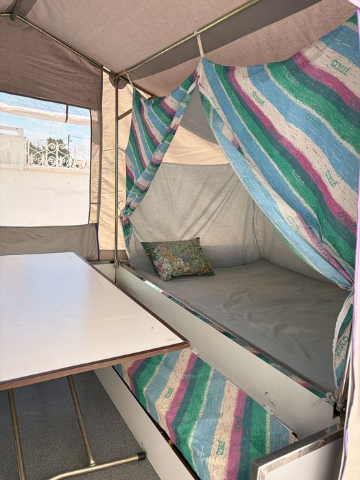 Auto tenda com avançado
