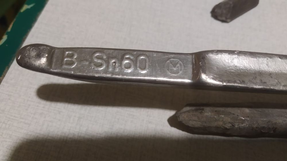 Cyna w łaskach lut do lutowania spoiwo Sn