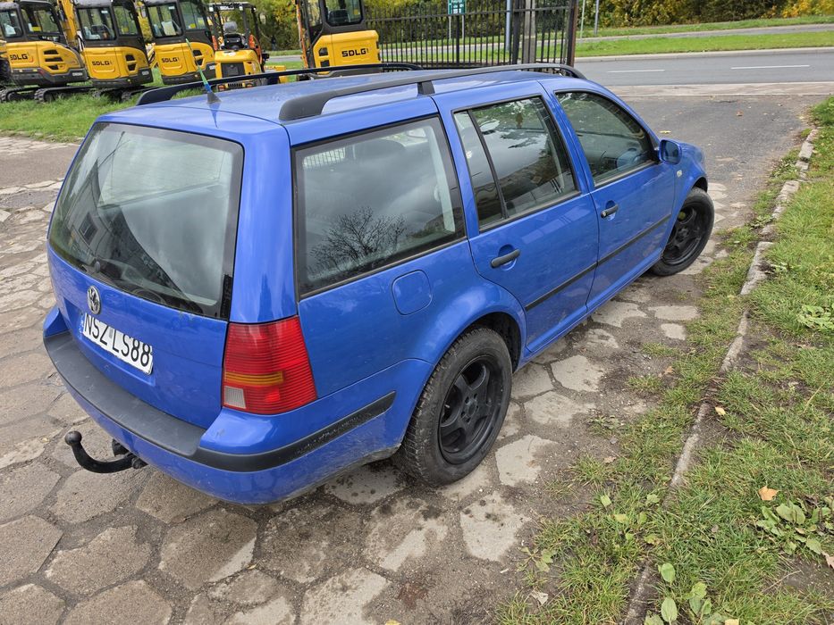 Vw Golf Kombi  2.0 Benzyna Hak Alufelgi