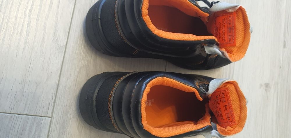 Продам робочі черевики фірми Walklander.