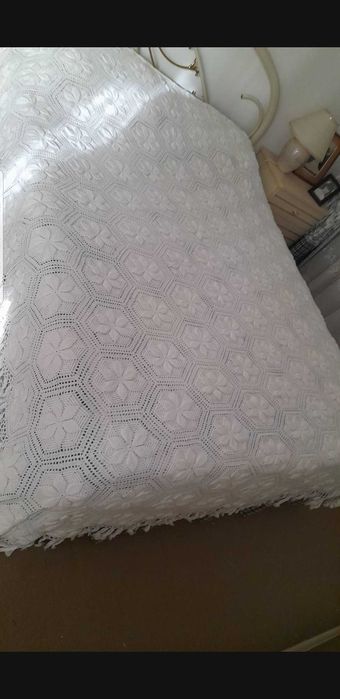 Colcha de casal em crochê feira à  mão