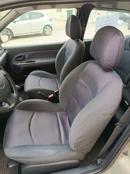 Renault impecável