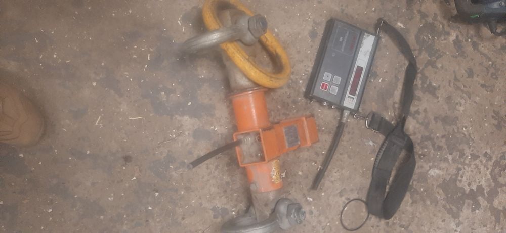 Вєса крановиє 10тонниє б/у