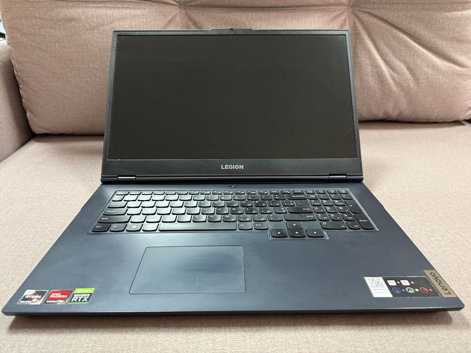 Lenovo Legion 5 17ACH6H 17.3” / RTX 3050 / 16GB RAM / SSD 512GB