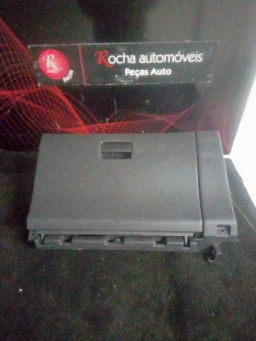 Porta Luvas Nissan Primera (P11)