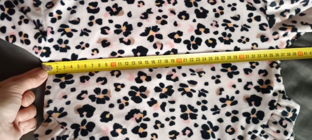 Nowa bluza 122 Sinsay milutka