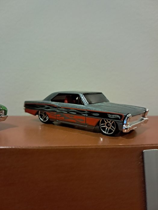 3 pack Hot wheels