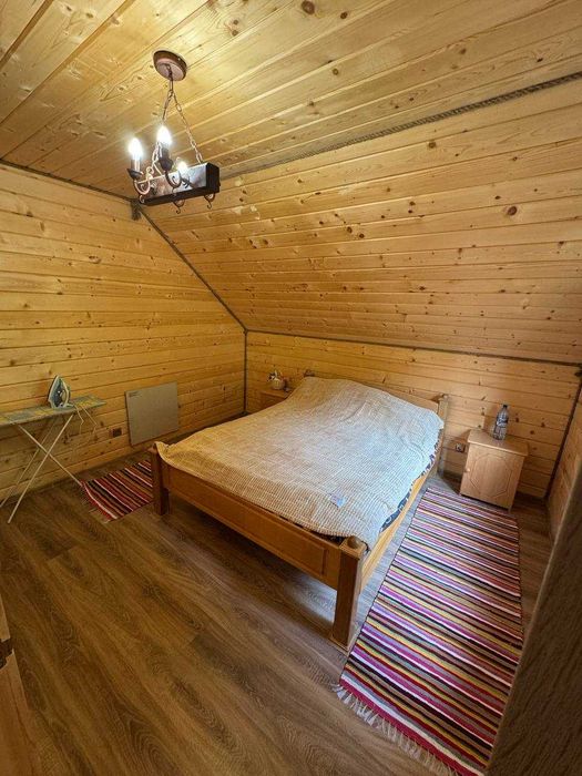 Оренда будинку у Карпатах, 200 м.кв., село Шешори, ліс, річка, білі гриби.