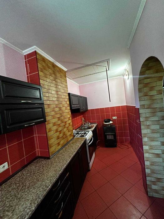 Продається затишний будинок м. Тячів
