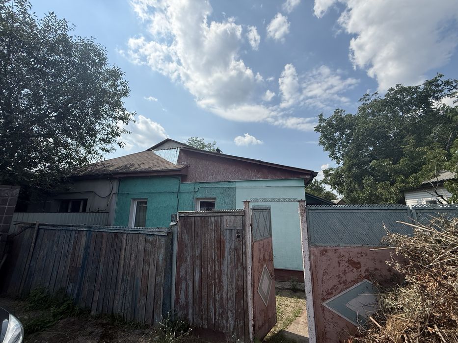 Продам 1/2 частину будинку провулок Транспортний