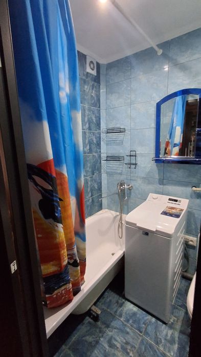 Сдам посуточно квартиру,район 40 лет