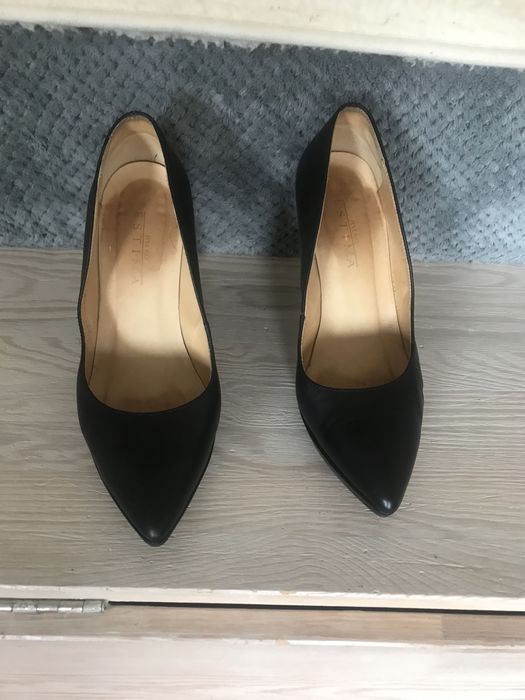 Czarne szpilki Ryłko estima rozmiar 39