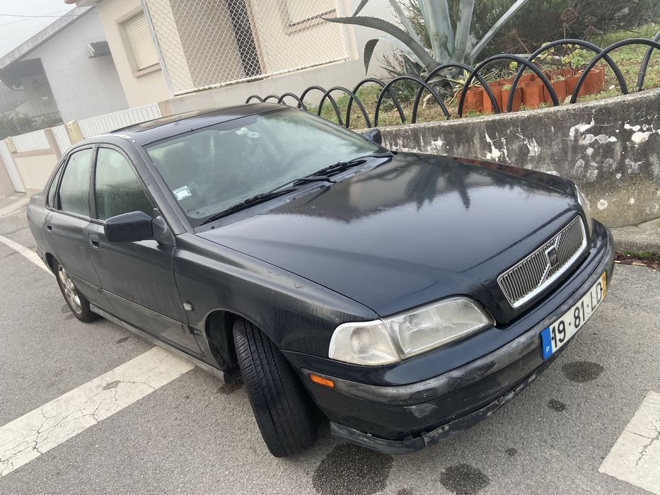 Volvo S40 1.6 1998 — photo 3