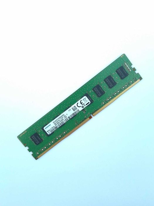 ОЗУ RAM Samsung DDR4 4gb pc