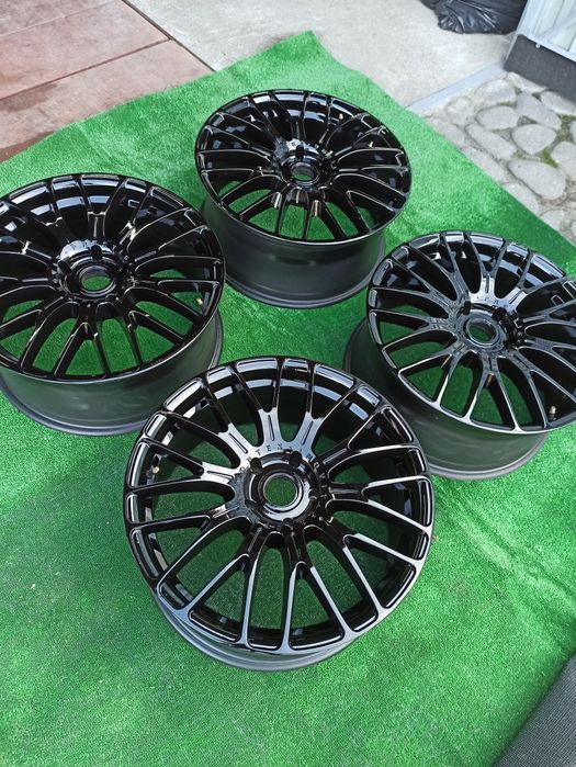 Felgi BMW R 19" 5x120 8,5J ET42 Vortex Inovit Prestige T4 T5