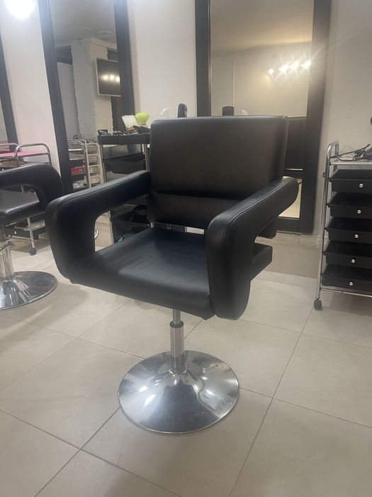 Крісло перукарське