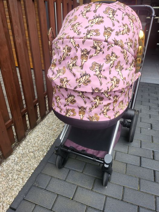 Sprzwdam wózek Cybex