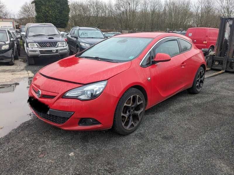 Opel Astra GTC 1.7cdti (2013) Para peças