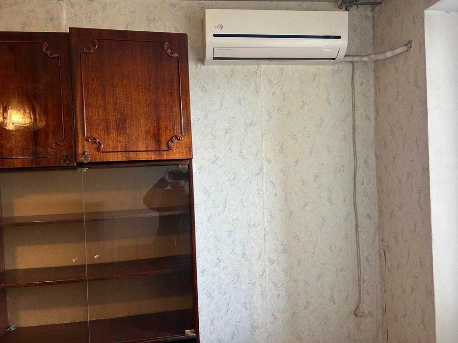 Продам  2-комн. квартиру-начало пр. Слабожанского! Возможно-сертификат
