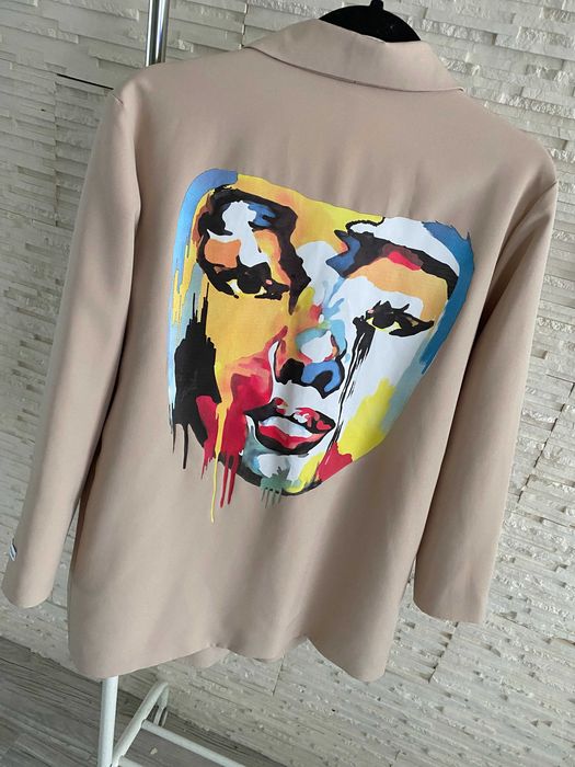 Miss city długa marynarka oversize z printem twarz art