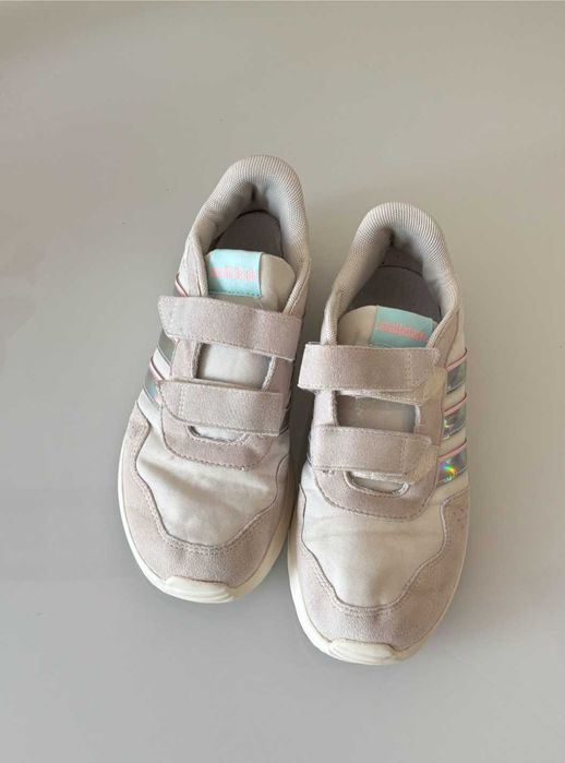 Дитячі кросівки Adidas 35 розмір