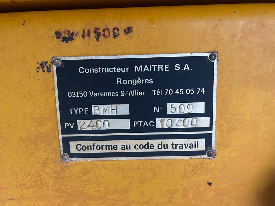 Przyczepa wywrotka skorupowa 8-10 ton