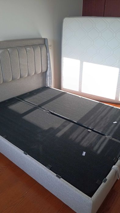Cama com maleiro 1,60x2,00m