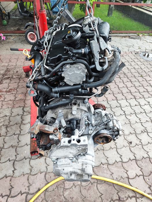 Мотор двигатель тоуран Touran 1.9 golf passat seat cadyy гольф пасад