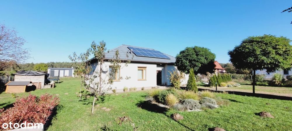 Nowoczesny dom z ogrodem i prywatnym biurem - Budczyce, gm. Zawonia