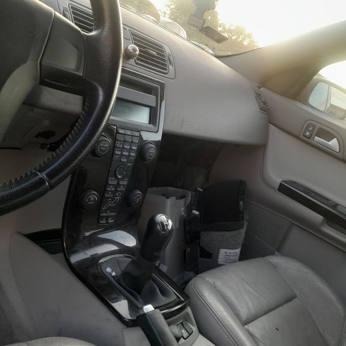 Volvo v50  na  części