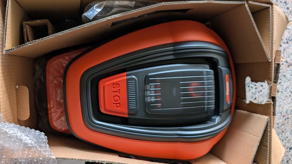 Robot Cortarelva FLYMO 1200R - Novo em caixa